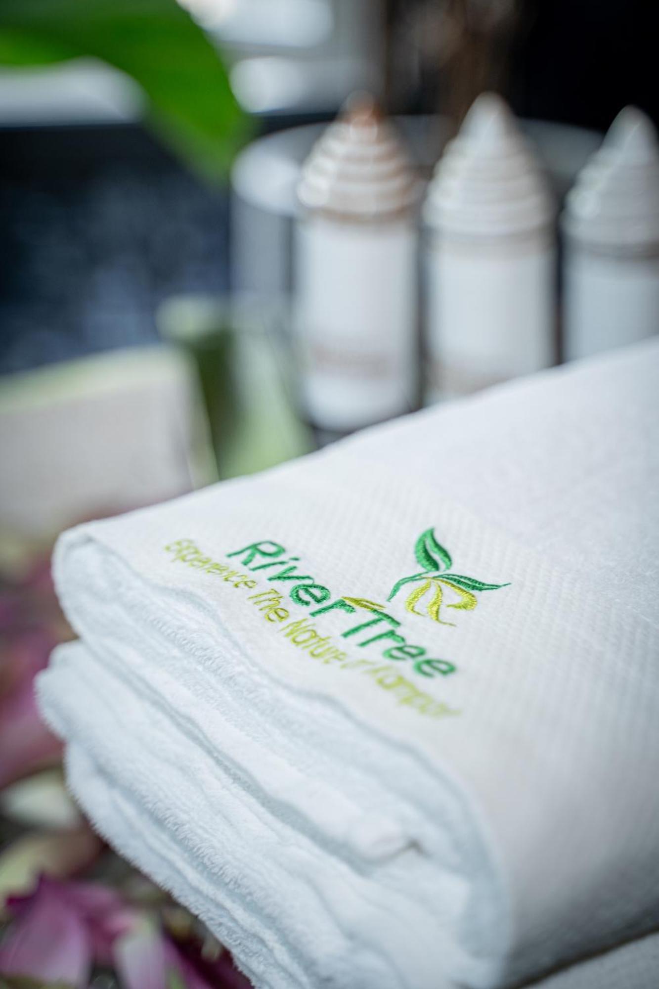 Rivertree Villa & Resort Kampot Exterior photo